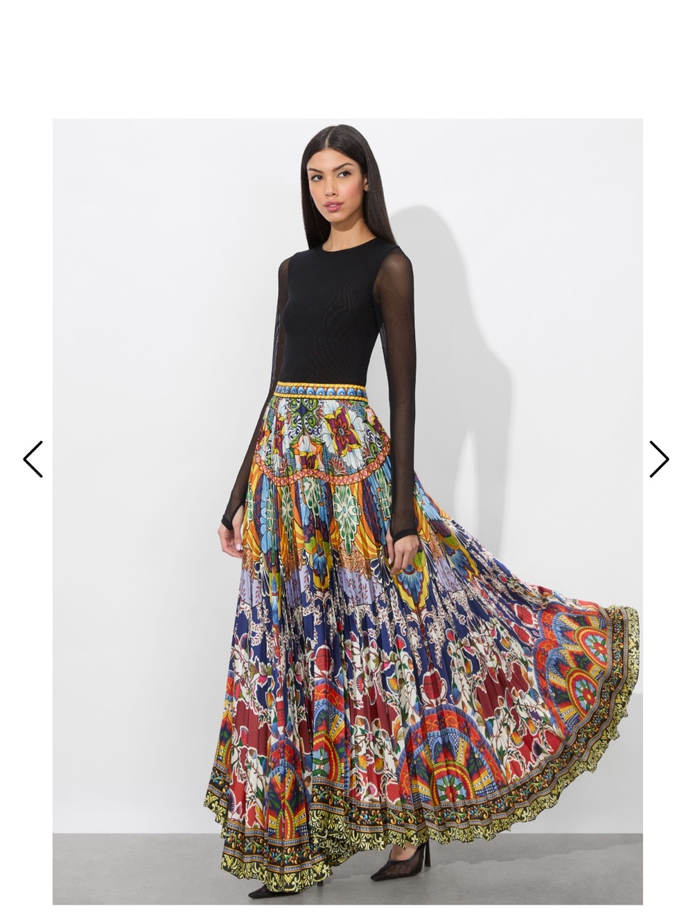 Alice + Olivia Katz Pleated Multicolor Printed Maxi Skirt - Picture 2 of 7